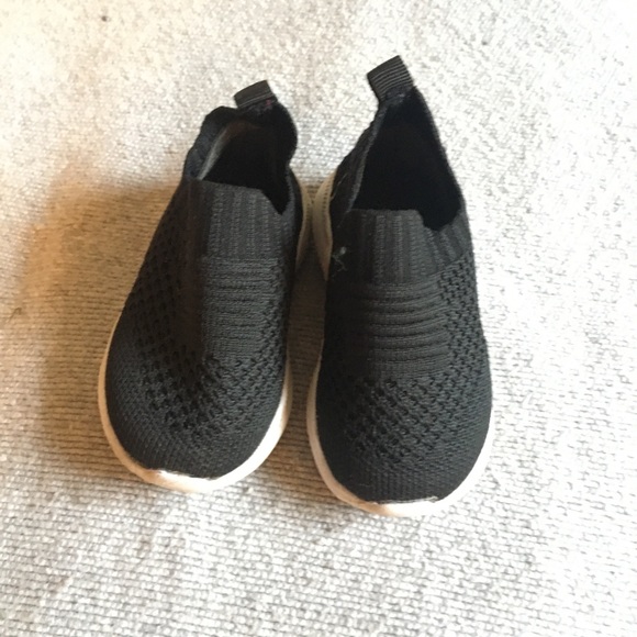 Black mesh sneakers - Picture 2 of 3